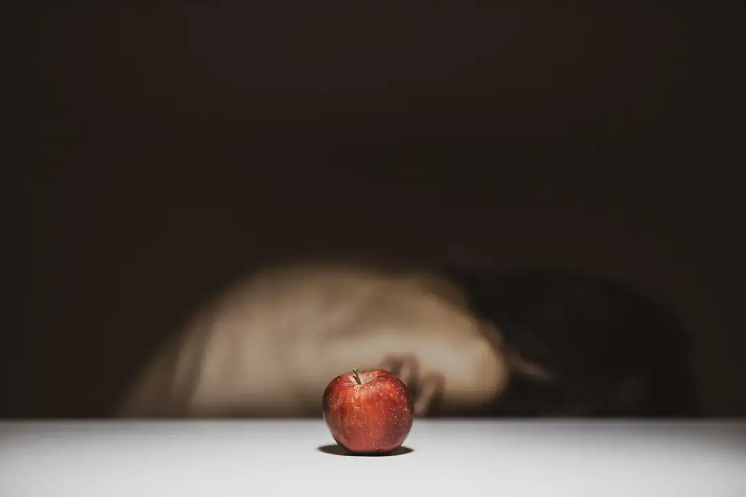 Czy zaciskanie ud to grzech? Zrozum moralne konsekwencje tego działania