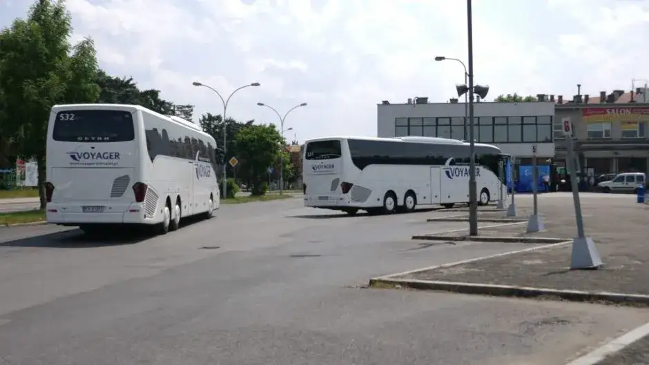 Jak szybko i wygodnie dojechać z Gorlic do Krakowa - najlepsze połączenia