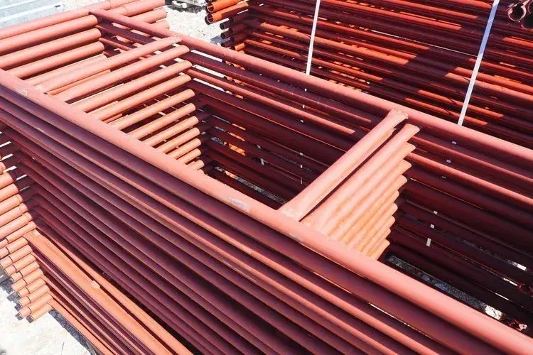 Ceny rusztowań ramowych w Warszawie – porównaj oferty i zaoszczędź