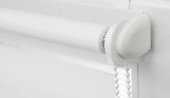 Jak naprawić zwijacz rolety wewnętrznej i uniknąć frustracji