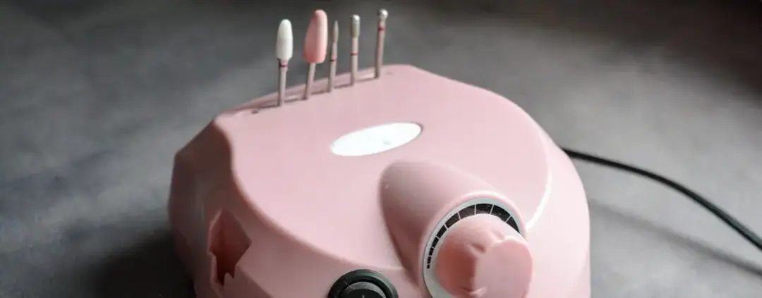 Frezarka do paznokci jaka kupic - uniknij błędów przy wyborze