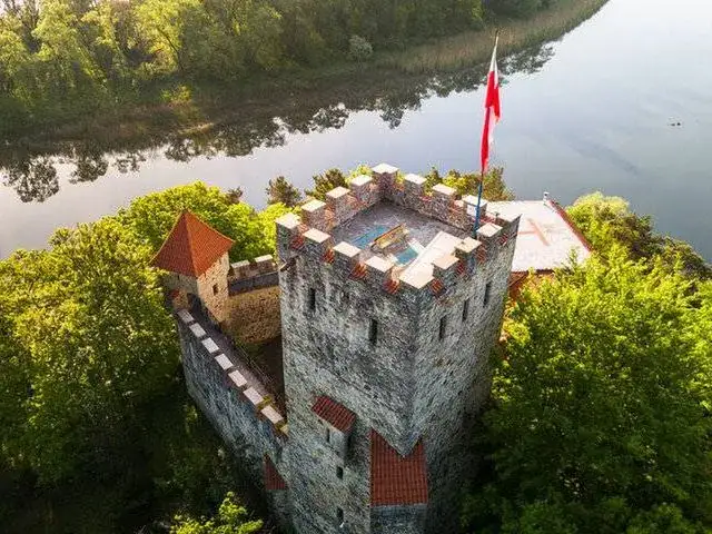 Zamek w Czchowie: Fascynująca historia i atrakcje turystyczne