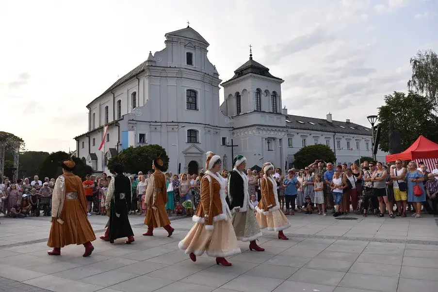 Niezapomniane atrakcje w Rawie Mazowieckiej, które musisz zobaczyć