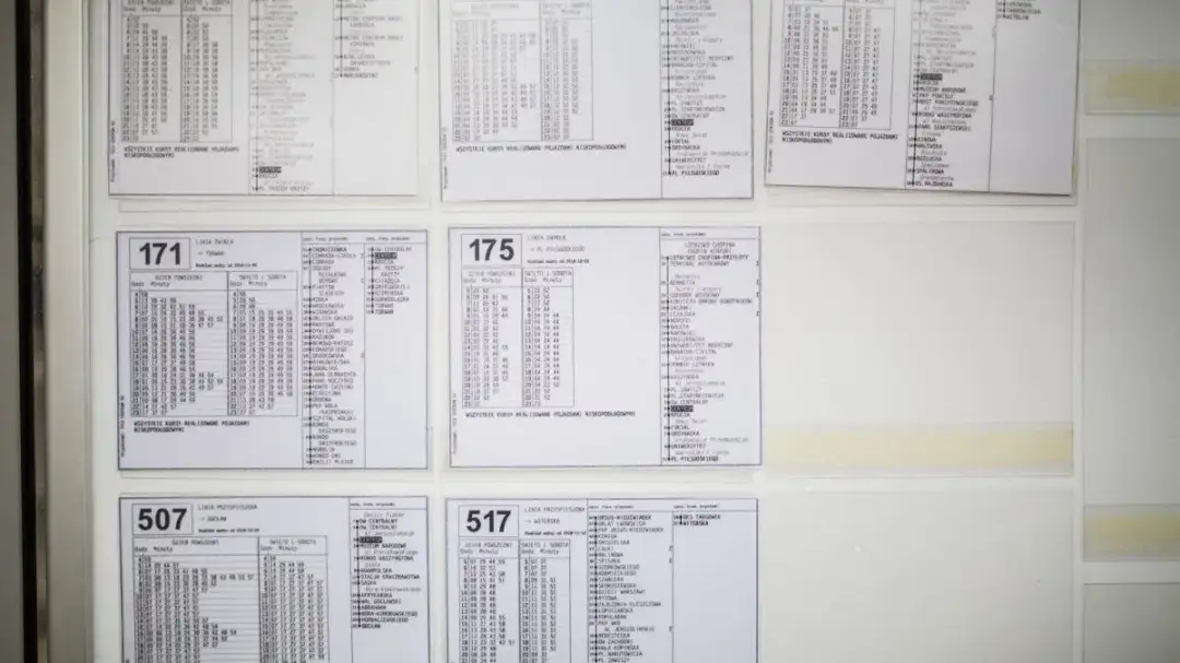 ZTM Warszawa: Rozkład jazdy autobusów. Jak sprawdzić i uniknąć opóźnień?