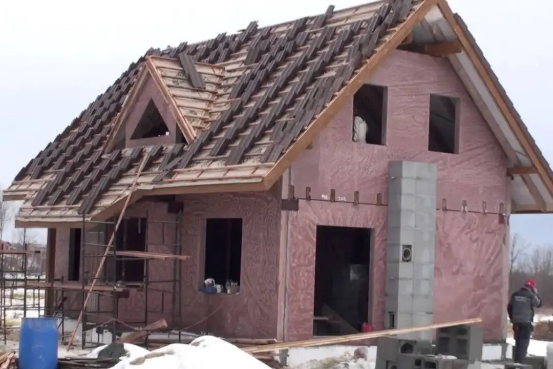 Ile kosztuje budowa domu z keramzytu? Pełna analiza kosztów