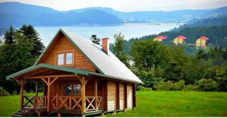 Domki nad jeziorem Długie – idealne miejsce na relaks i wypoczynek