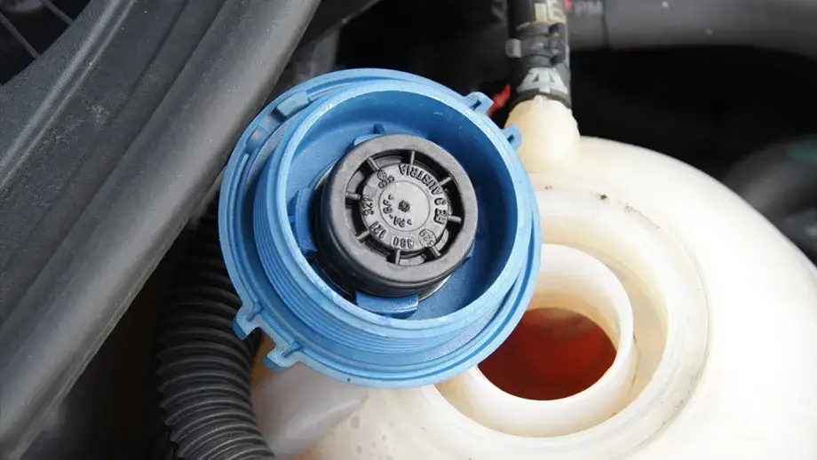 Jaki płyn do chłodnicy Passat B8? Uniknij kosztownych błędów w wyborze