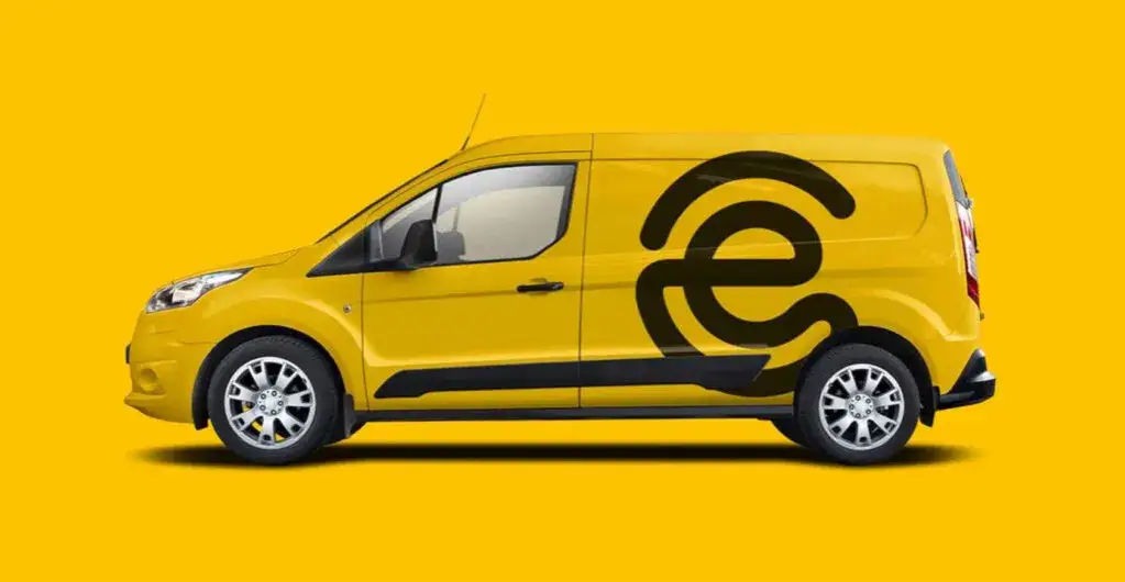 Inwerter sieciowy co to jest i jak zmienia sposób korzystania z energii