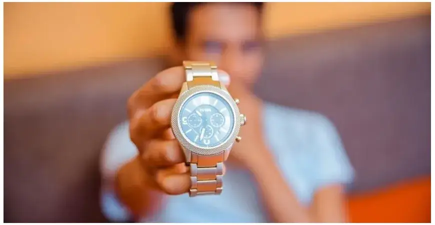 Ile kosztuje wymiana baterii w zegarku? Ceny, które zaskoczą!