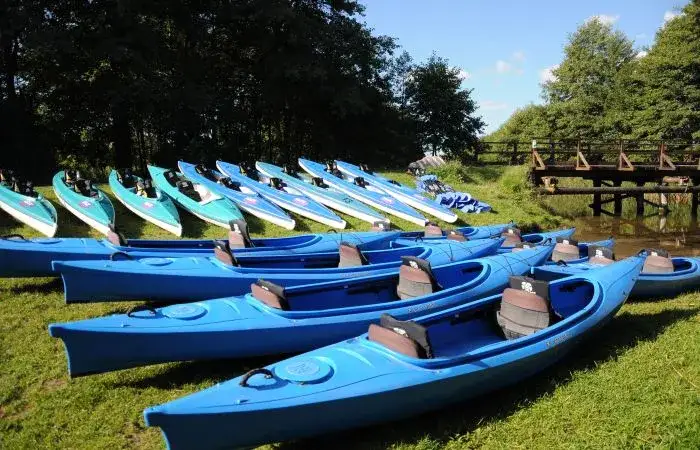 Spływ kajakowy Piaśnica: niezapomniana przygoda dla każdego