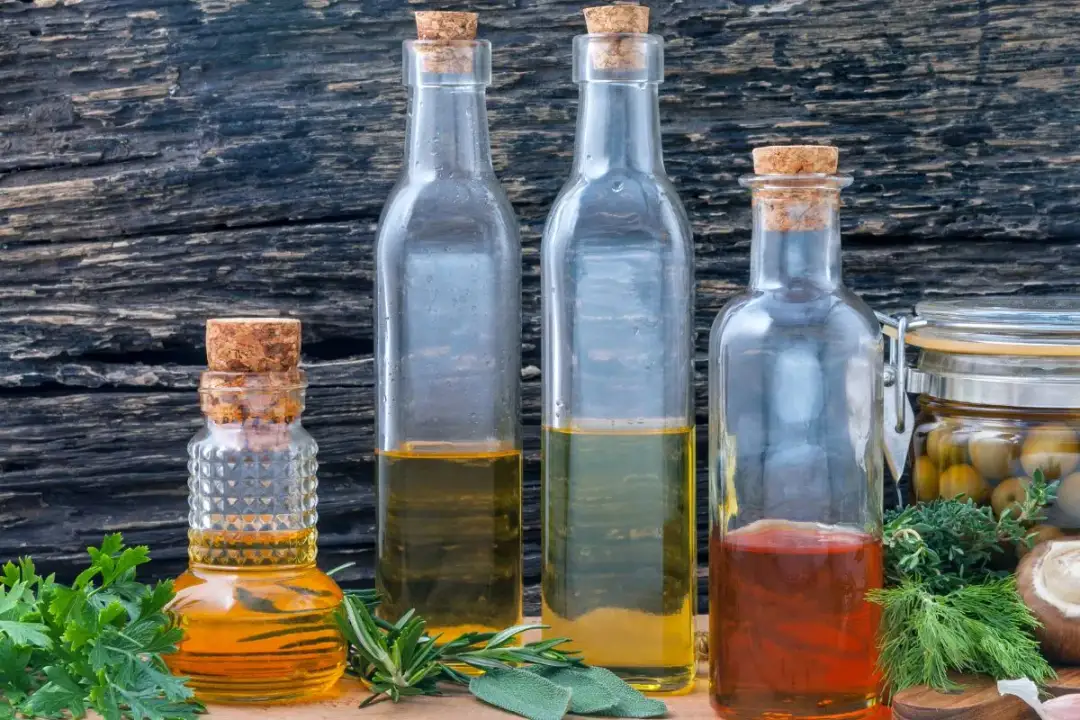 Co zamiast oliwy z oliwek? Odkryj zdrowe i smaczne zamienniki