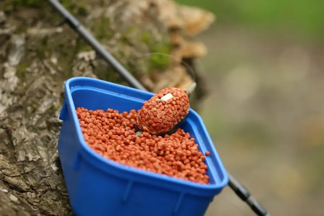Najlepszy pellet do ogrzewania i wędkowania – sprawdź, co wybrać