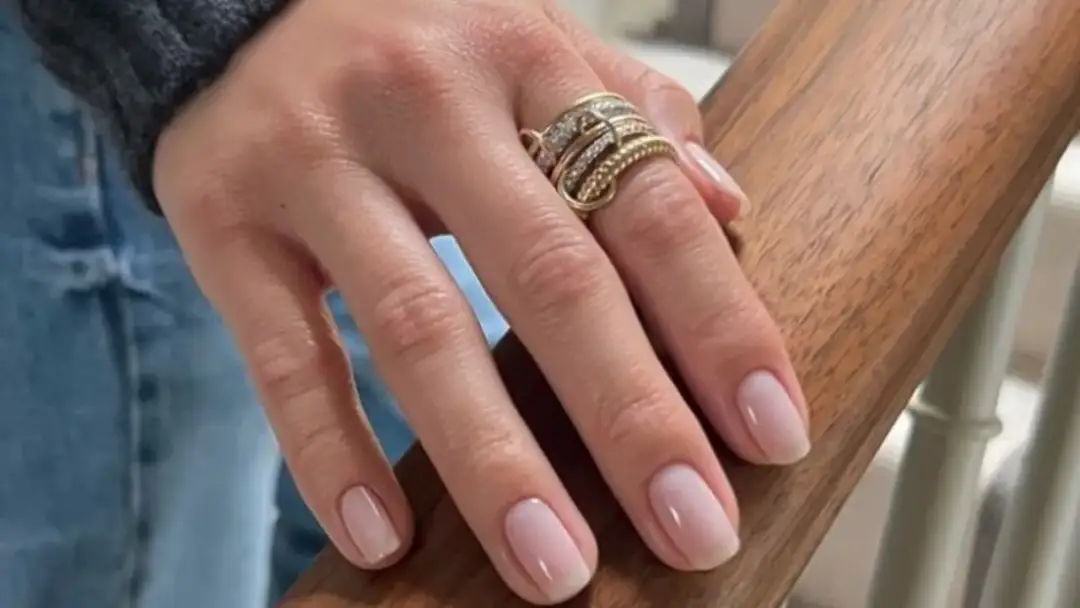 Co to jest french na paznokciach i jak uzyskać idealny efekt?