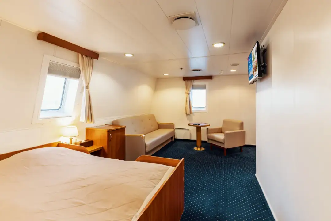 Kajuty na promach do Szwecji - rodzaje i ceny wszystkich przewoźników