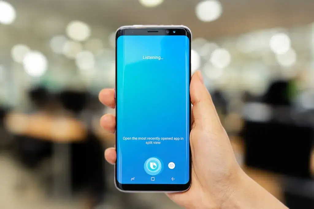 Aplikacja Bixby co to jest i jakie ma funkcje w urządzeniach Samsung
