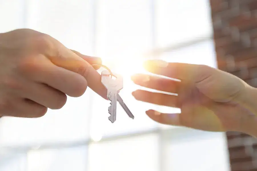 Wynajem mieszkania Ukraińcom: jakie dokumenty są niezbędne?