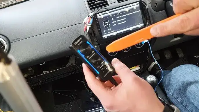 Jak podłączyć subwoofer? 7 kroków do basu w Twoim samochodzie