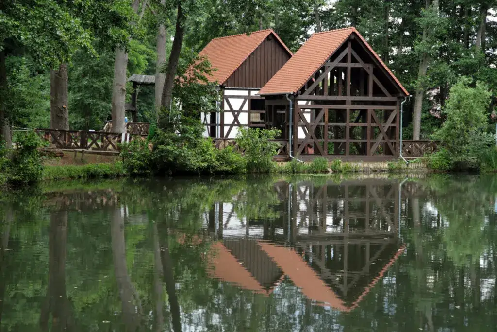 Skansen Zielona Góra: Odkryj fascynującą kulturę i historię regionu