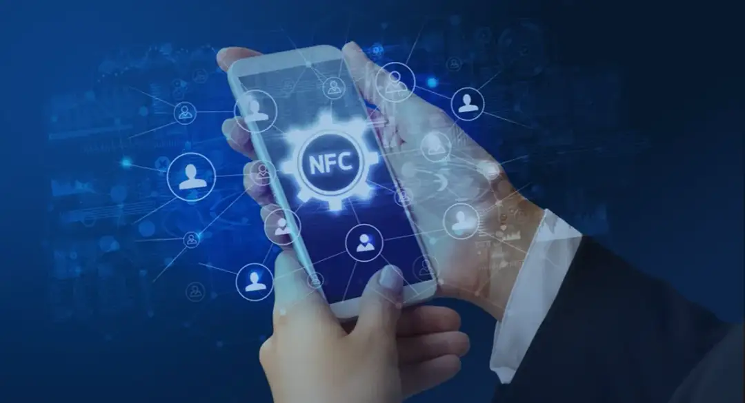 Co to tagi NFC? Jak działają i jakie mają zastosowania w codziennym życiu?