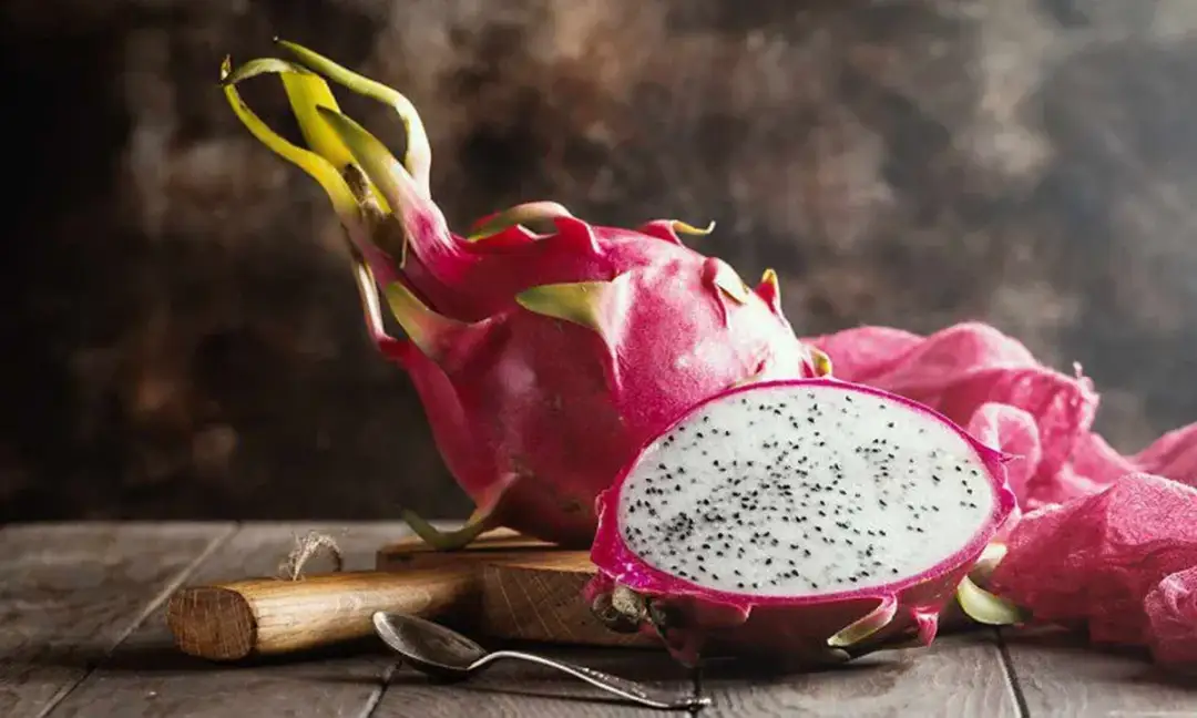 Biały owoc - charakterystyka, smak, zastosowanie