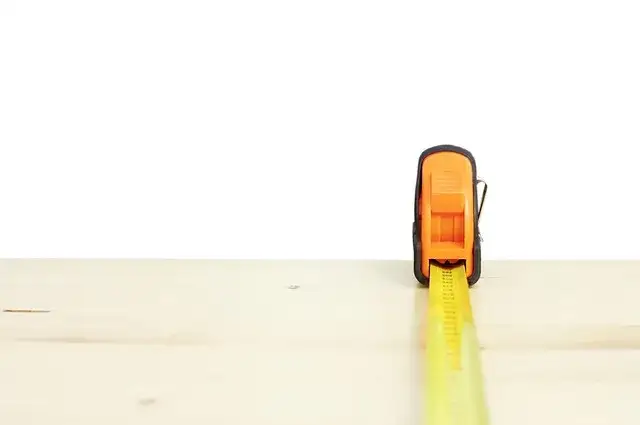 Ogrzewanie podłogowe co 10 czy 15 cm: co wybrać, aby zaoszczędzić?