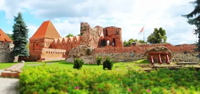 Zamek krzyżacki w Toruniu - fascynująca historia i tajemnice ruin