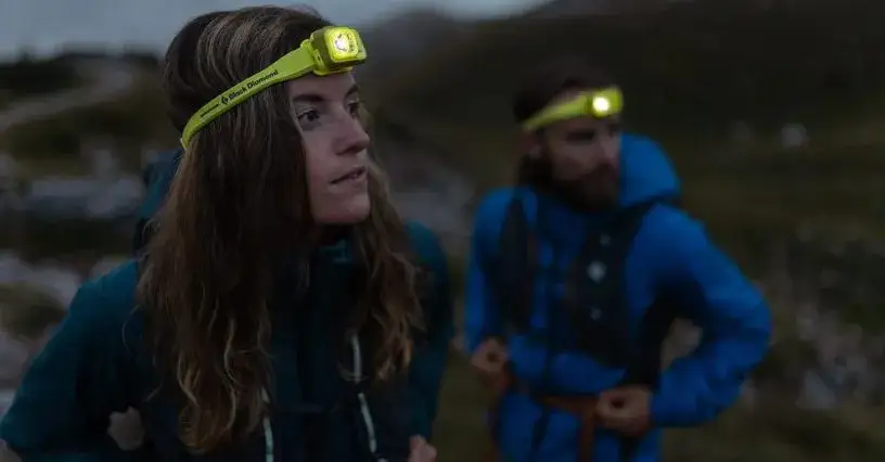 Czołówka w góry: Jak wybrać idealną? Poradnik eksperta!