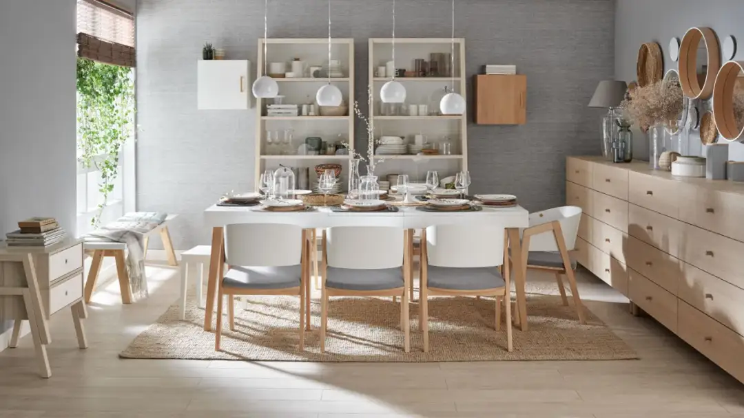 Jaki kolor pasuje do szarych mebli? Odkryj idealne duety!