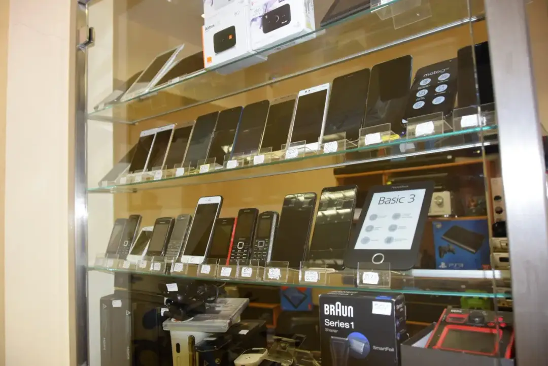 Ile dostaniesz za telefon w lombardzie? Sprawdź realną wycenę