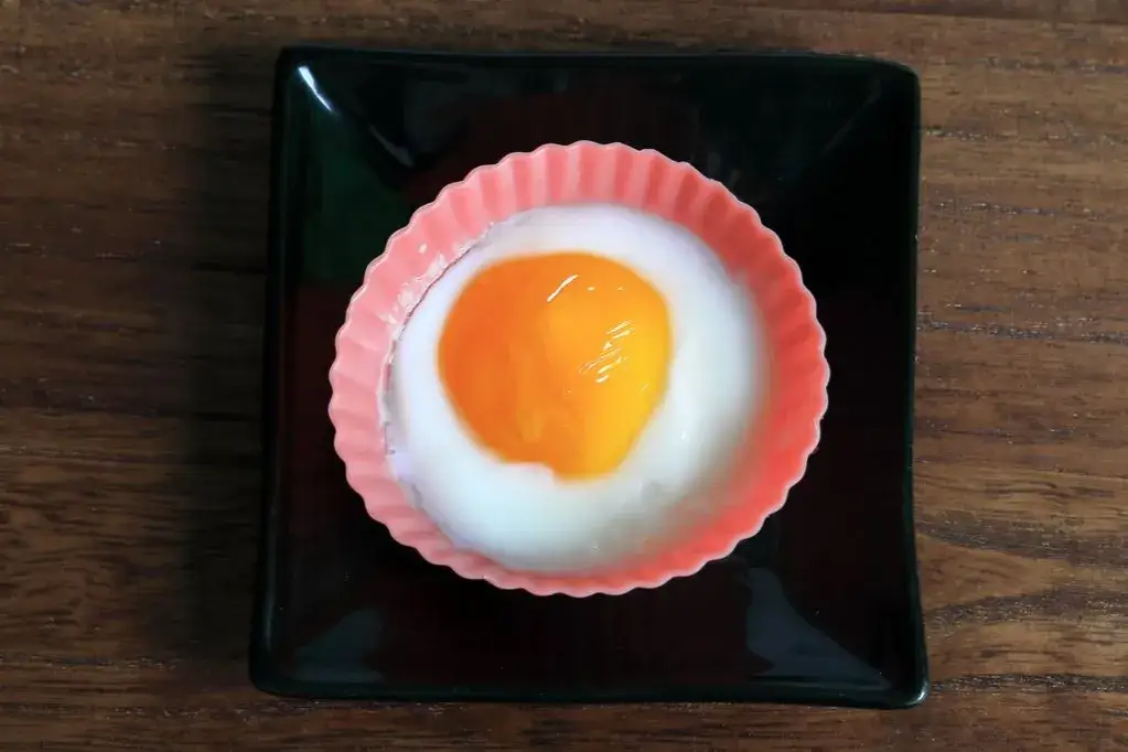 Cómo freír huevos en microondas de forma rápida y sencilla