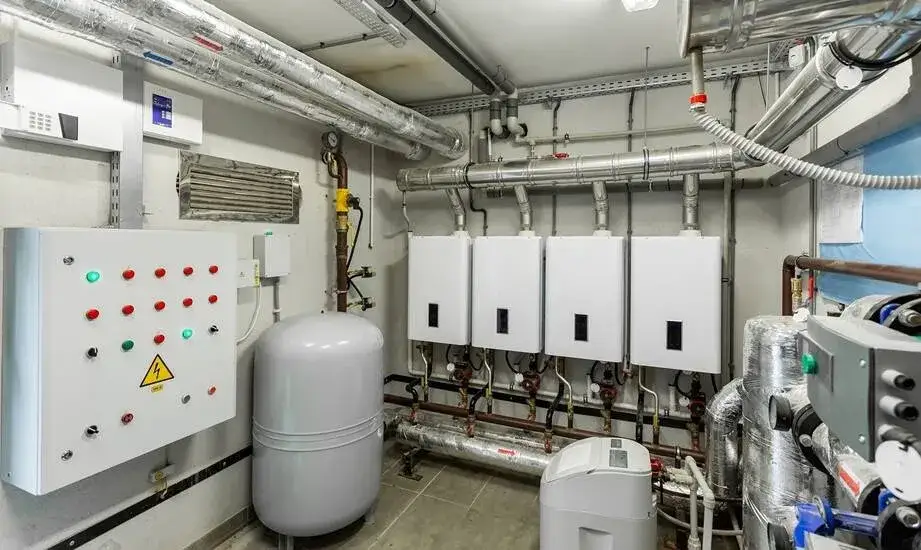 Jak działa kotłownia gazowa w bloku? Odkryj jej tajemnice i zalety