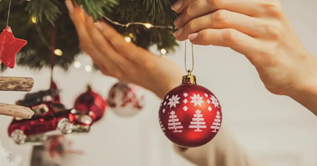 Jakie ozdoby świąteczne można zrobić samemu, aby zachwycić gości