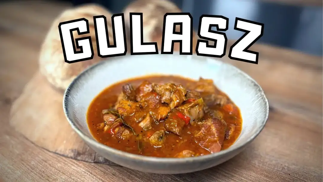 Jakie przyprawy do gulaszu z łopatki, by uzyskać wyjątkowy smak?