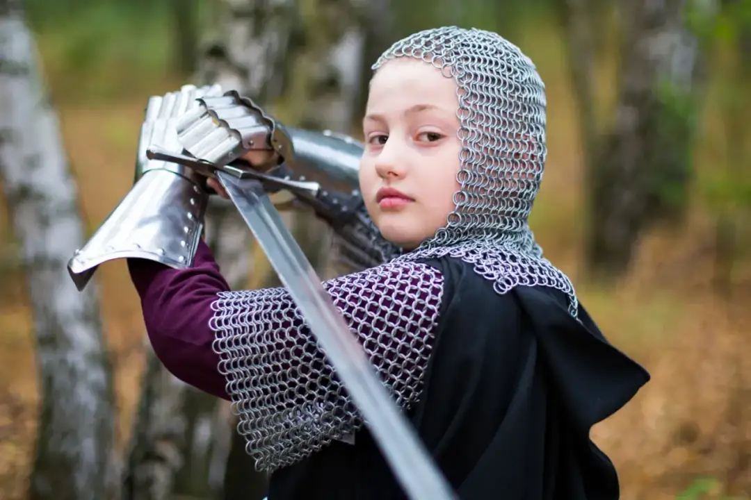 Jak zrobić strój rycerza: krok po kroku do idealnego kostiumu