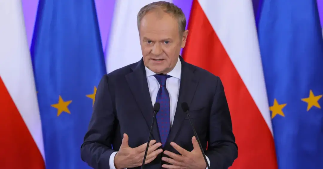Kto to jest Donald Tusk? Poznaj jego wpływ na politykę w Polsce