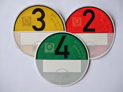 Gdzie kupić zieloną naklejkę w Berlinie i uniknąć problemów z przepisami