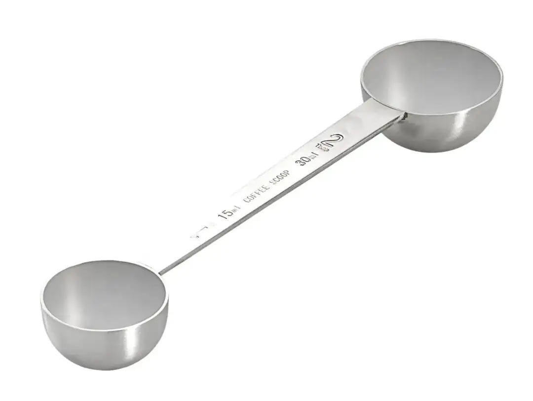 Jak odmierzyć 150 g cukru bez wagi? Przelicznik na łyżki!