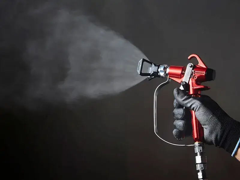 Jaki pistolet do lakierowania samochodu, aby uniknąć błędów i kosztów?