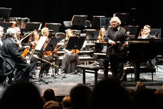 Ewa Piasecka-Maksymiuk: Klawesynistka i Pedagog Muzyki Barokowej