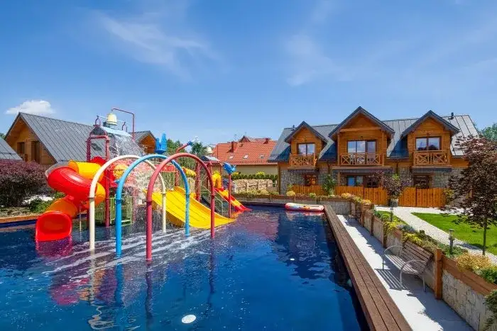 Jaki hotel z dzieckiem? Odkryj najlepsze miejsca dla rodzin