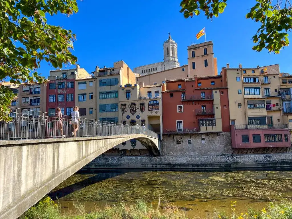 Najlepsze atrakcje w Gironie, które musisz zobaczyć podczas wizyty