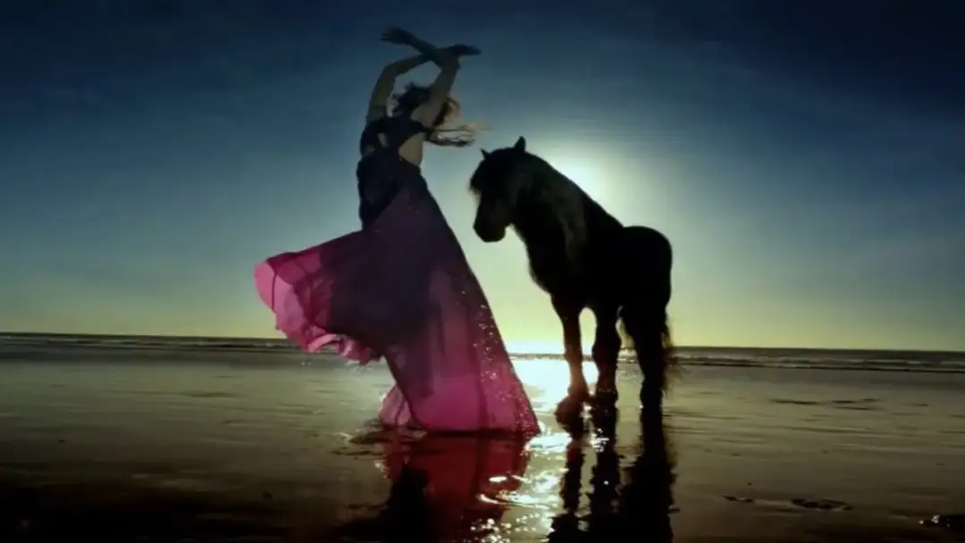 Piosenka "Liberta" – Co mówi tekst? Analiza i interpretacja tego utworu