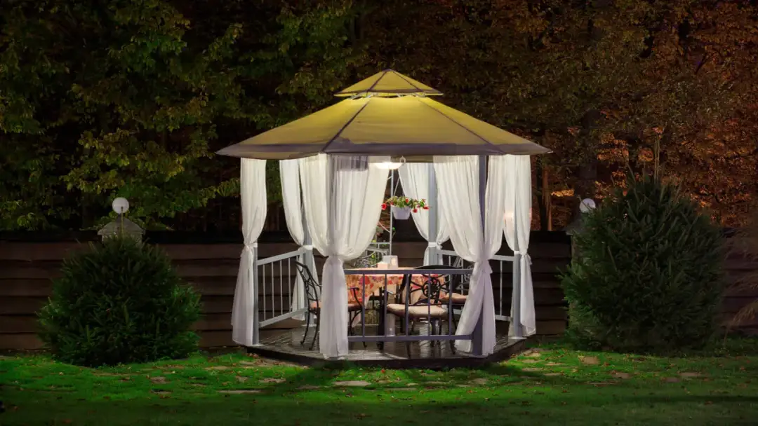 Jaki kolor altany na działce? Sprawdź, jak uniknąć błędów w wyborze