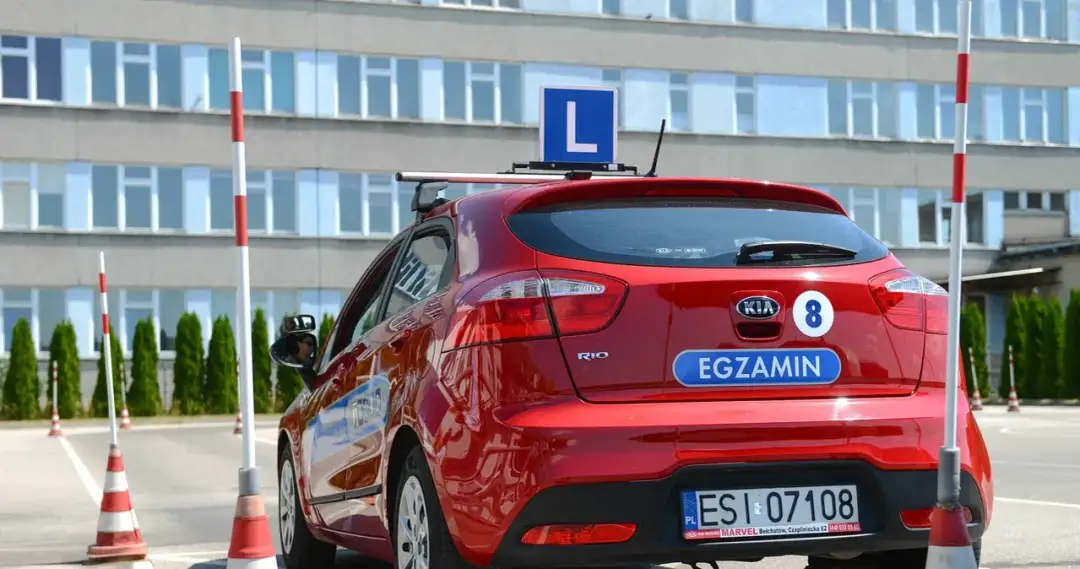 Ile jest ważny egzamin teoretyczny na prawo jazdy? Oto prawda.