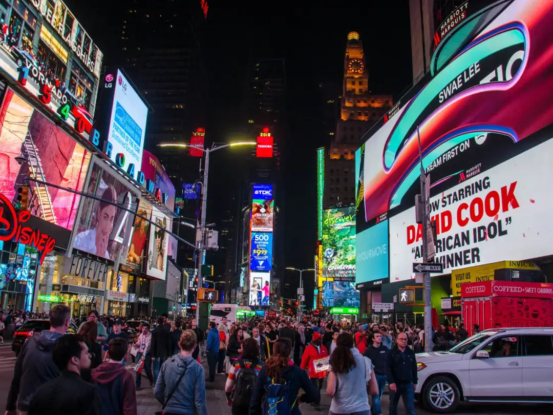 Rewolucje w świecie reklamy na przykładzie klasycznych seriali