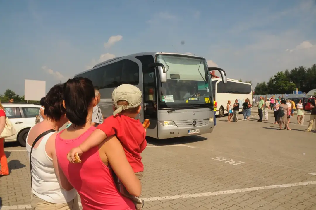 Wychowawca kolonijny – kto może zostać i jakie są wymagania?