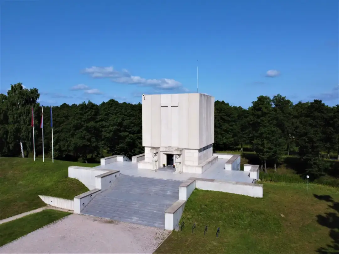 Ostrołęka atrakcje, które zaskoczą każdego turystę i zachwycą!