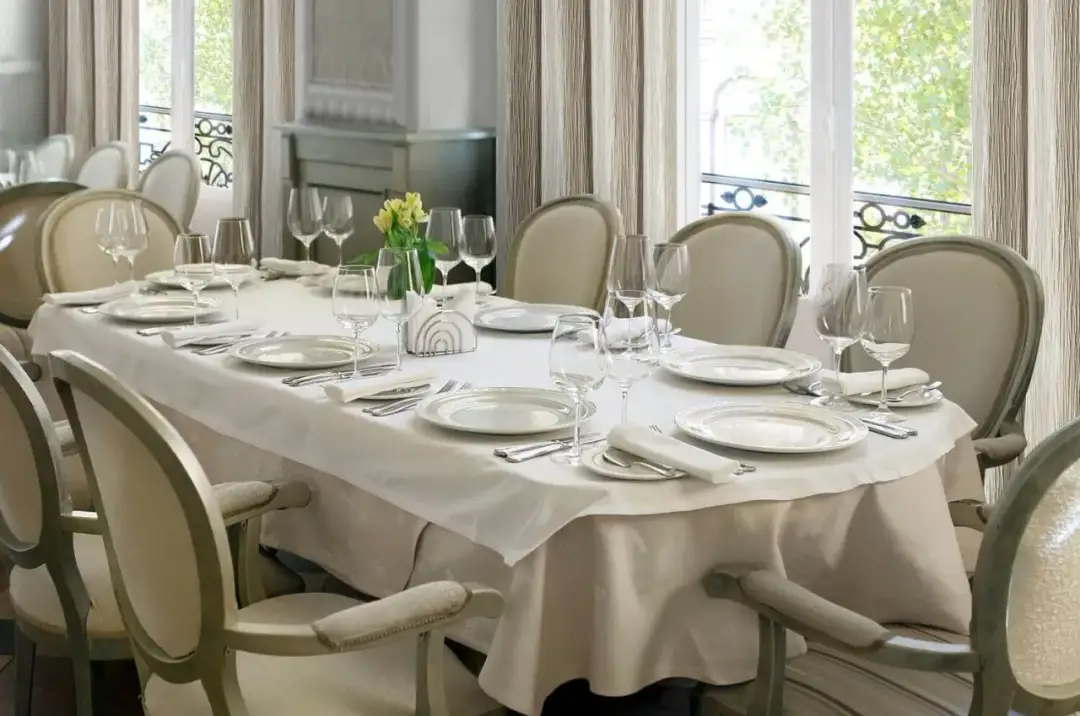 Idealny obrus na stół 160x90 – jak wybrać najlepszy rozmiar i styl