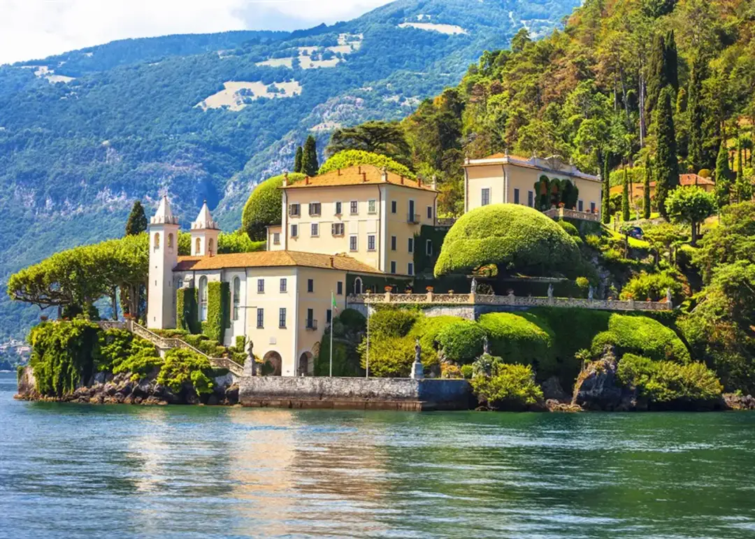  Jezioro Como czy Garda - Które jezioro we Włoszech jest piękniejsze?