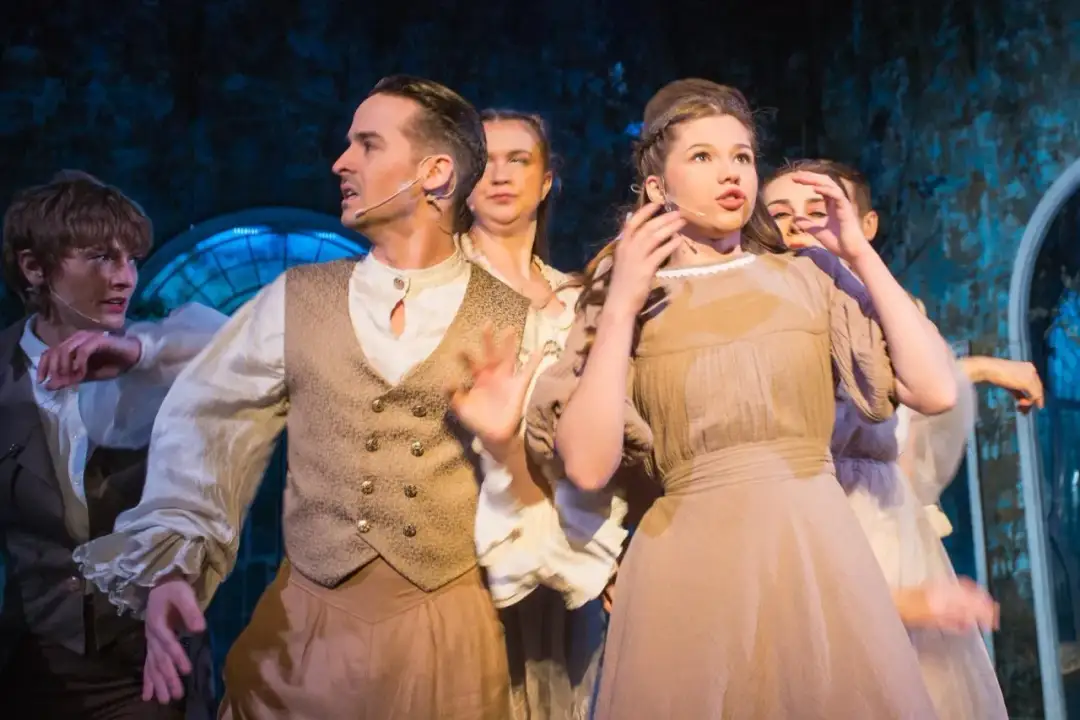 Spektakl dekorator w Słupsku - szczegóły, obsada i terminy premier